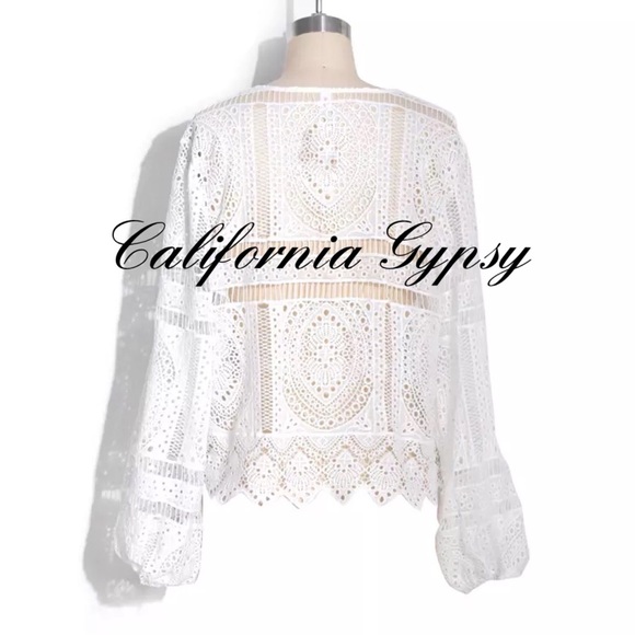 HP🏆 Boho vintage lace top - Picture 9 of 13